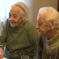 Az ország legidősebb ikerpárját köszöntötték Cegléden