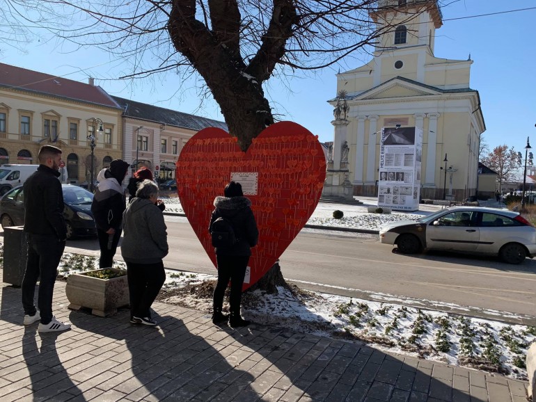 szív város közösségi egészségügyi központja)