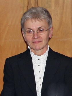  Dr. GABNAI JUDIT